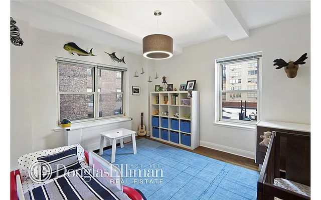 Sold by Douglas Elliman | media 15