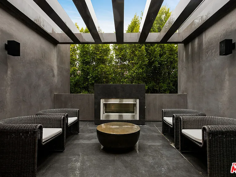 356 N La Jolla Ave — Photo 25