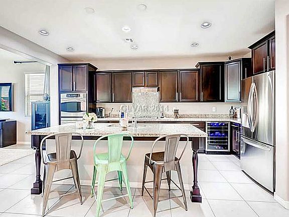 3rd image of 5774 Mesa Mountain Dr