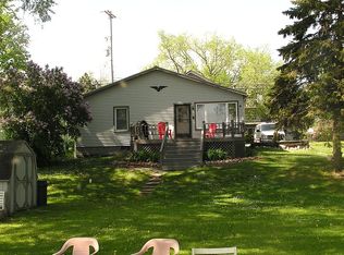 6074 W Houghton Lake Dr, Houghton Lake, MI 48629