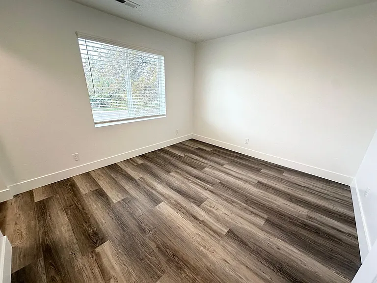 1521 Clear Creek — Photo 21