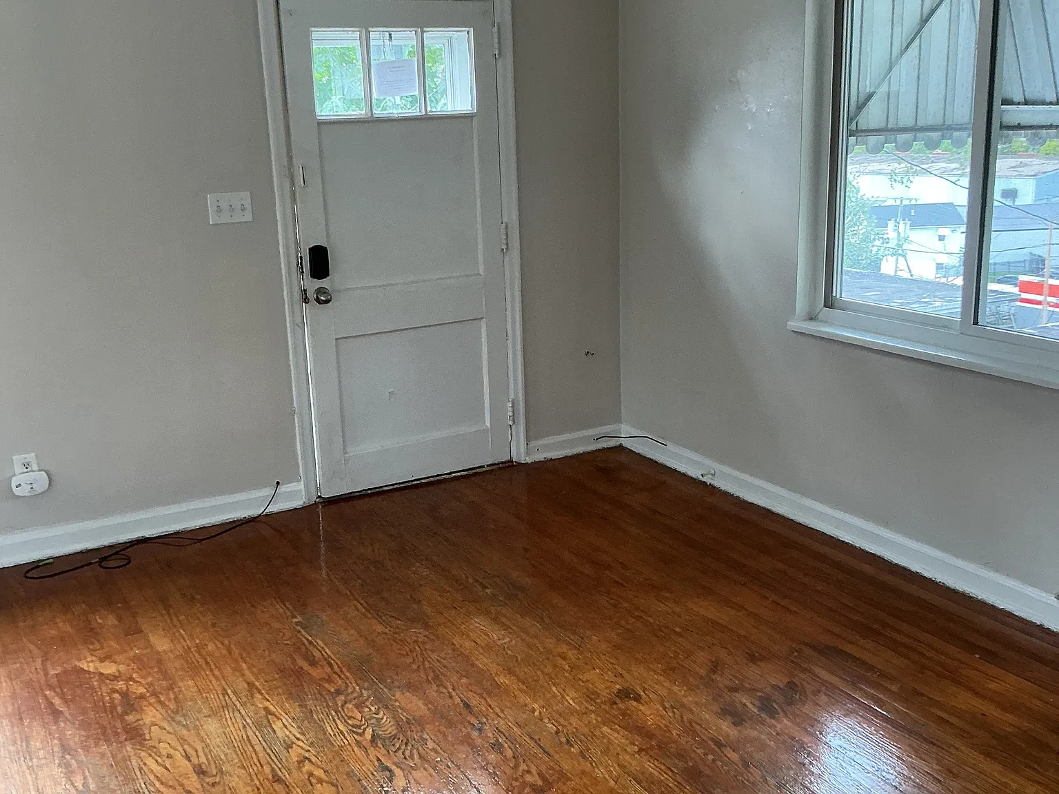 2 bed, 1.0 bath, 650 sqft, $695 — Photo 3