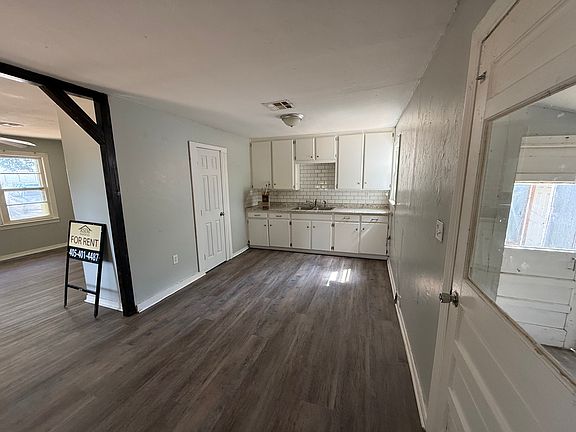 4th image of 9213 N Hiwassee Rd