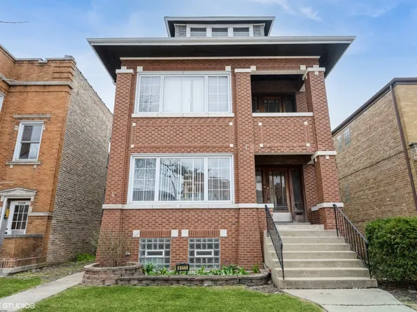 5111 W Roscoe St, Chicago, IL 60641