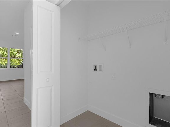 3rd image of 1344 Captiva Cv #1344