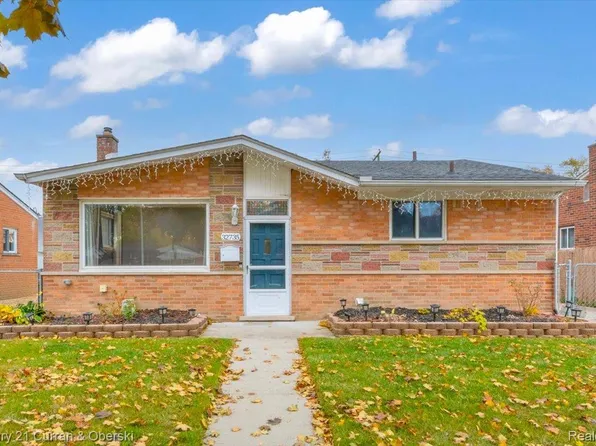 32735 Joy Rd, Westland, MI 48185