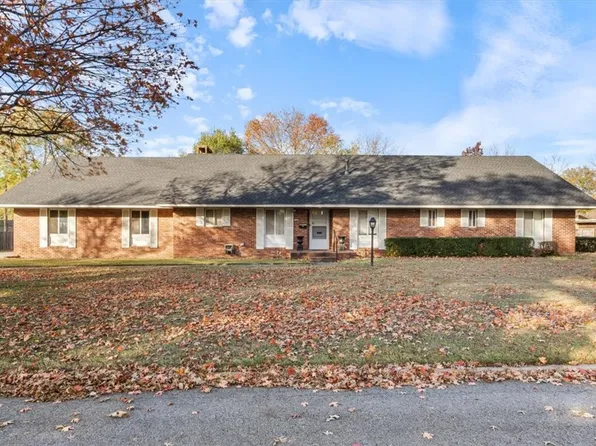 1506 Westwood Ave, Springdale, AR 72764