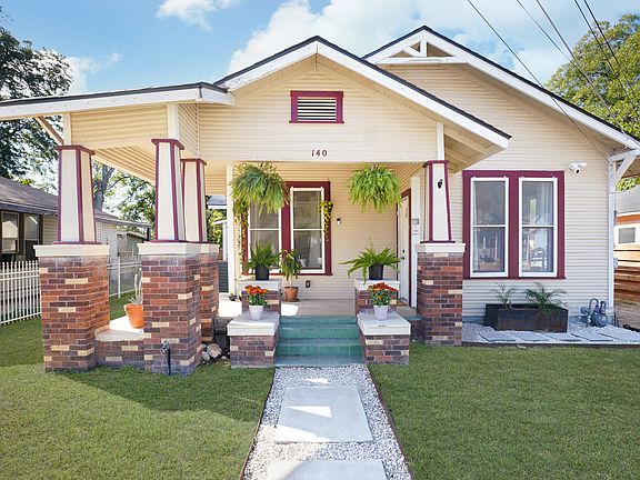 3rd image of 140 Saint Francis Ave