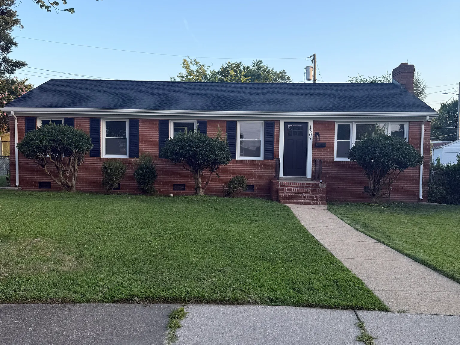 1307 T St — Photo 1