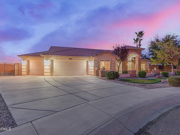 3rd image of 3610 E MEADOW LARK Way