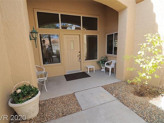 3rd image of 9537 Yucca Blossom Dr