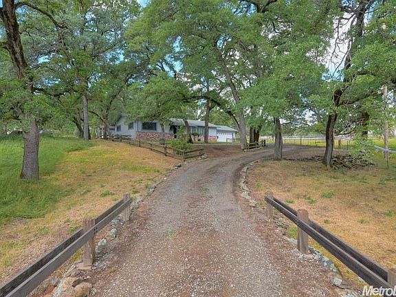 4th image of 7168 Crystal Blvd