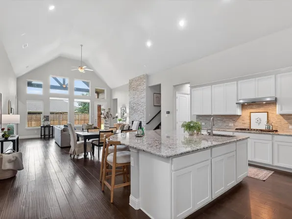 1017 Wimberly Ln, Northlake, TX 76226