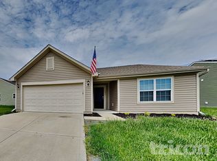 1806 Twelve Oaks Dr, Shelbyville, IN