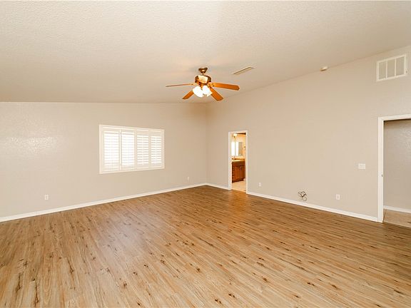 5th image of 2905 N Prescott Street
