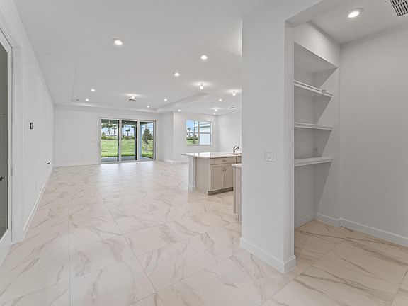 3rd image of 10168 SW Carnelian Street