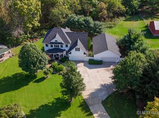 3215 22nd St, Hopkins, MI