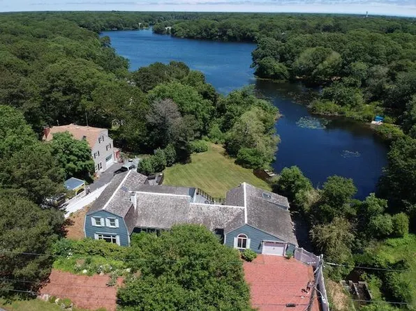 218 Long Pond Drive, South Yarmouth, MA 02664