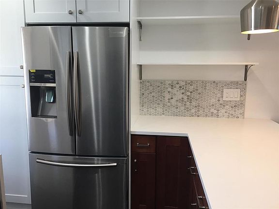 5th image of 1443 E 54th St