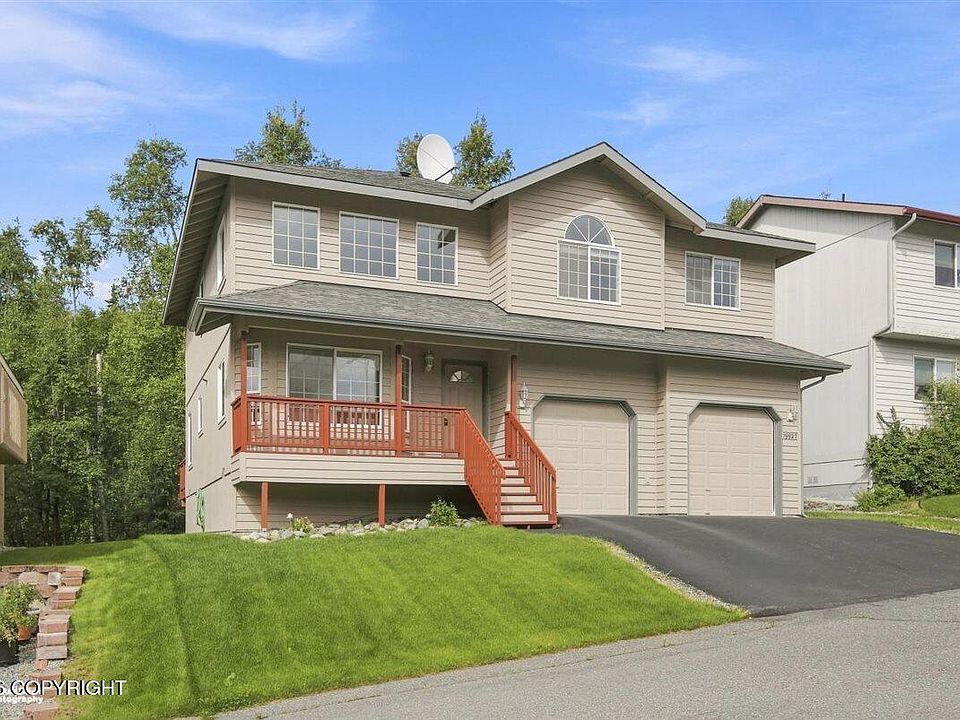 1st image of 19927 Highland Ridge Dr