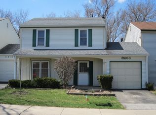 3S108 Birchwood Dr, Warrenville, IL 60555