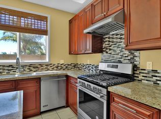 5561 Barrymore Dr, Oxnard, CA 93033