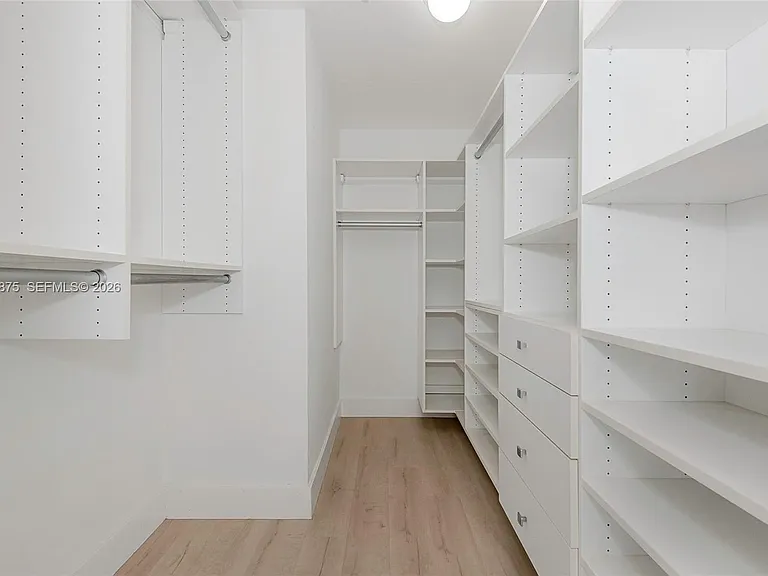 6580 Indian Creek Dr #310 — Photo 20