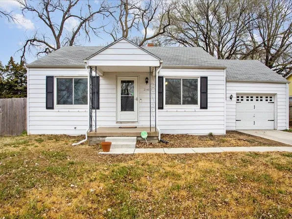2143 S Dellrose Ave, Wichita, KS 67218