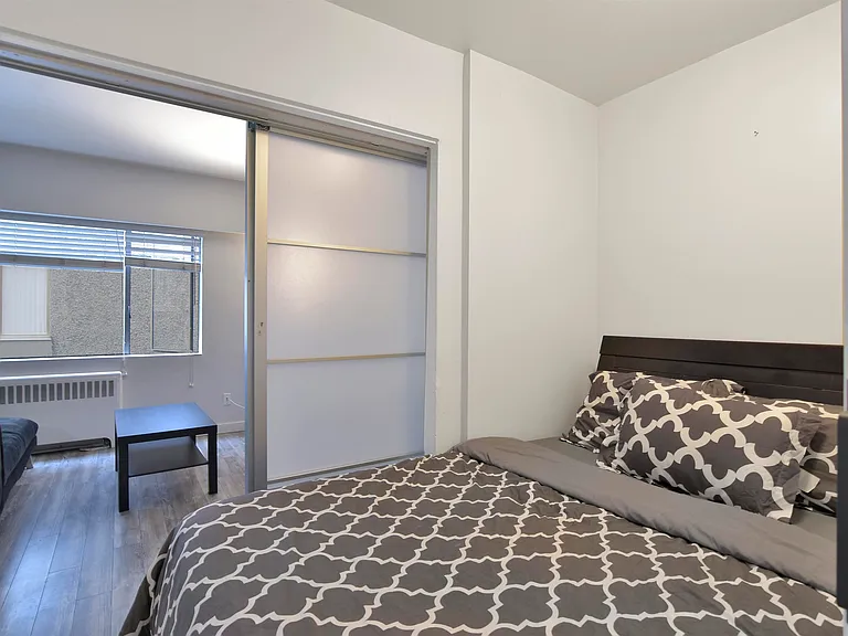 1540 Haro St #112 — Photo 2