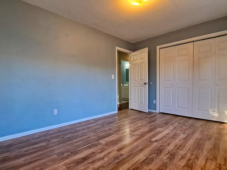 250 S Alcott St — Photo 7