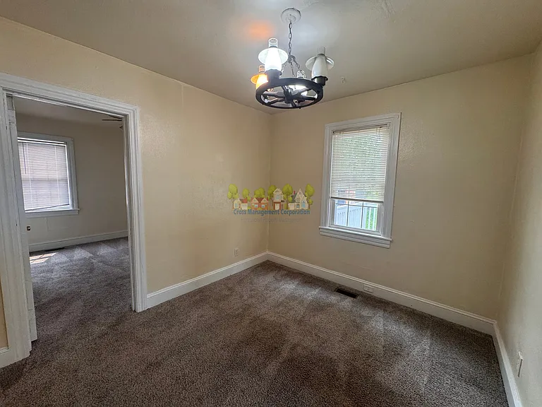 605 W Constance Rd — Photo 8