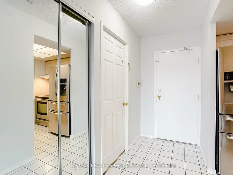 265 Enfield Pl #1808 — Photo 7