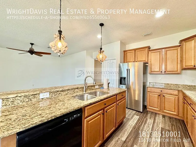 11618 Ashton Field Ave — Photo 16