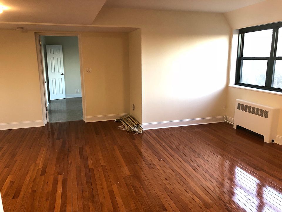 1st image of 201 Beacon Hill Dr #5H