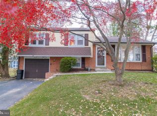 50 Weathervane Rd, Aston, PA 19014