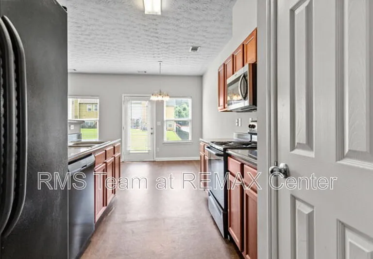45 Providence Oak Ct — Photo 5