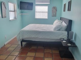 6221 Mercado Dr #1, Jacksonville, FL 32210