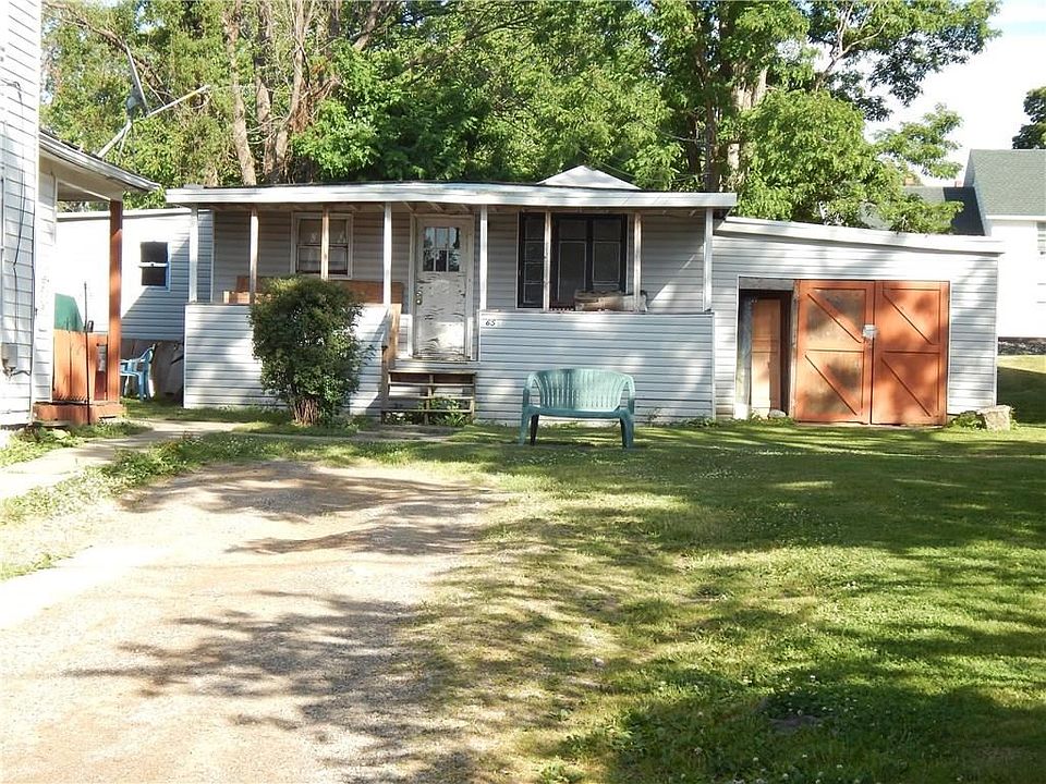 2nd image of 65 E Courtney St