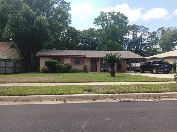 1660 Cheshire Dr W, Mobile, AL 36605