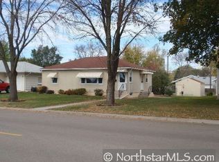 813 6th Ave W, Shakopee, MN 55379