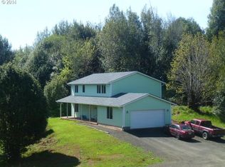 94118 Covey Ln, Coquille, OR 97423