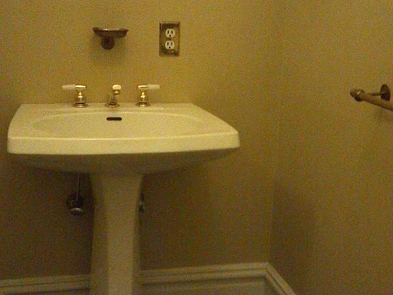 1414 3rd Ave #2 — Photo 8