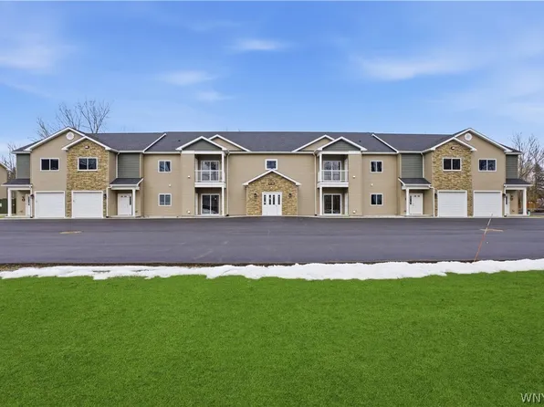 1130 Orchard Park Rd, West Seneca, NY 14224