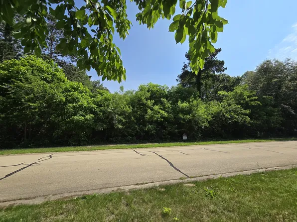 (undisclosed Address), Essex, IL 60935