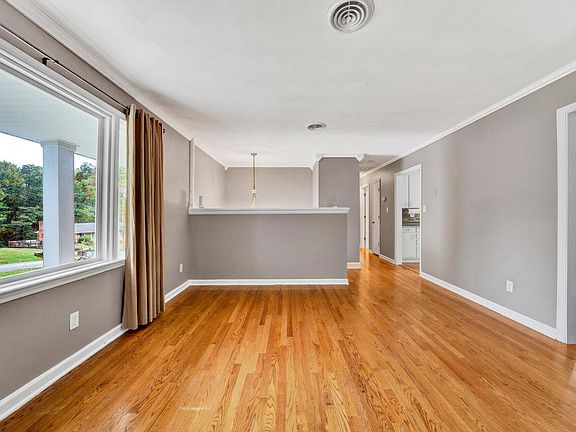 4th image of 2023 Wesvan Dr