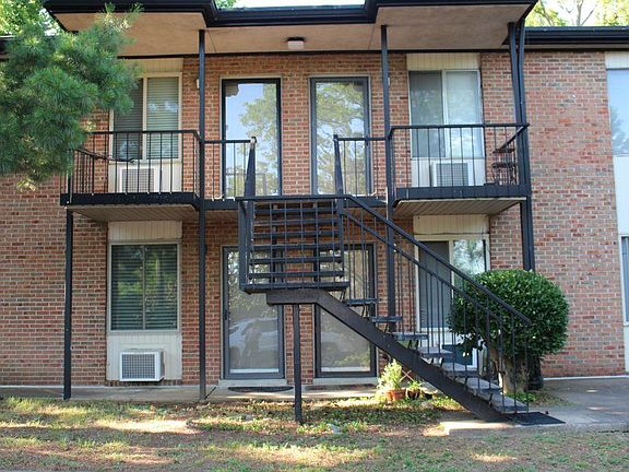 2nd image of 2601 Hillsboro Pike APT M13