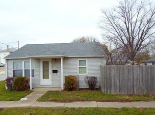 305 W South 2nd St, Georgetown, IL 61846