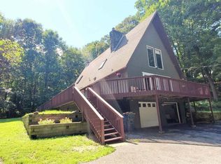 121 Waterbury Rd, Nassau, NY 12123