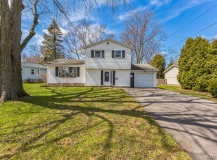 97 Vendome Dr S, Rochester, NY 14606