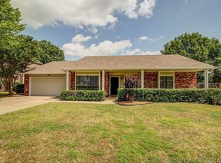 7521 E 88th St, Tulsa, OK 74133